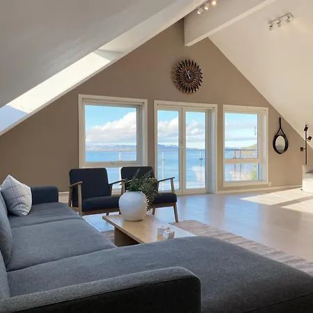 Apartment Pulpit Rock - With Balcony & Amazing Views *